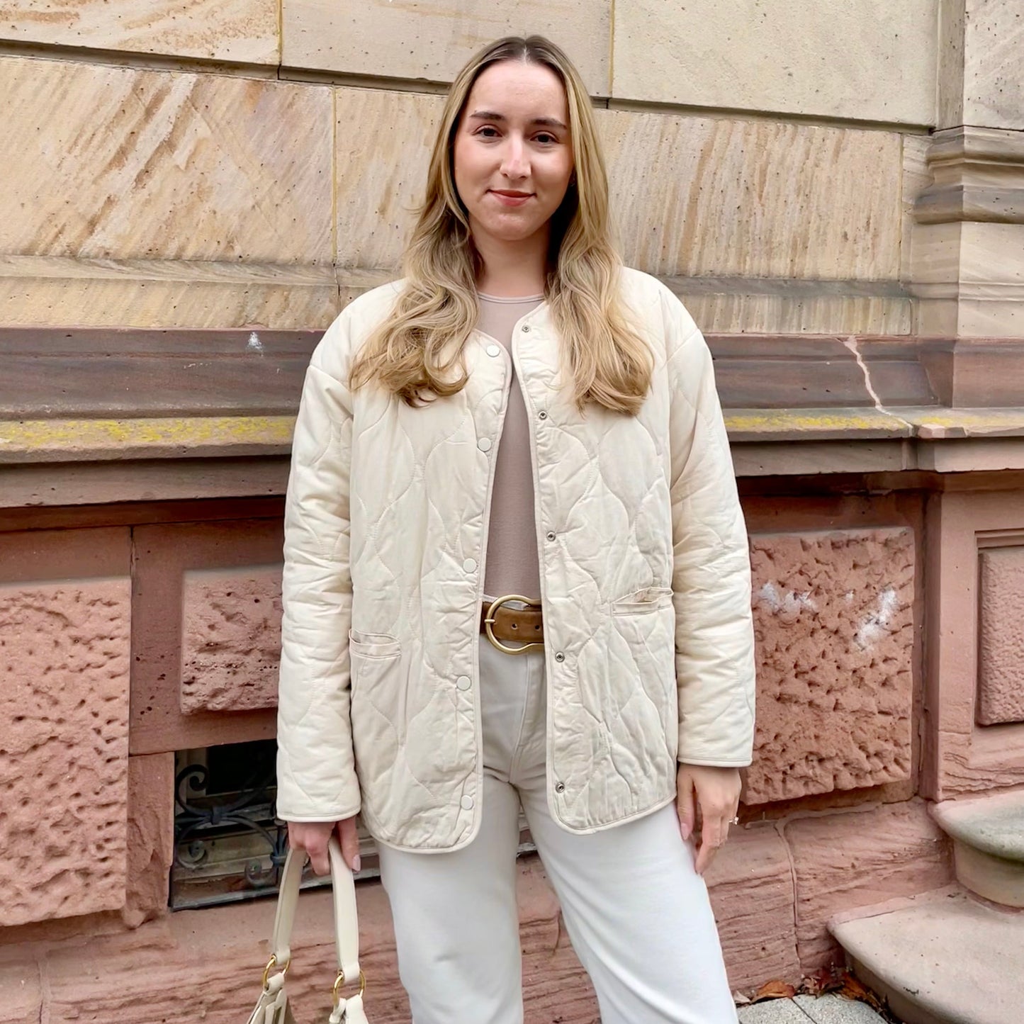 Stylische Damenjacke wendbar, kuscheliger Teddy-Look, ideal für kalte Tage